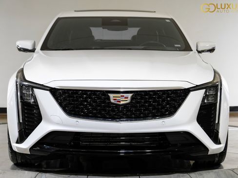 Used 2025 Cadillac CT5 Premium Luxury image 7