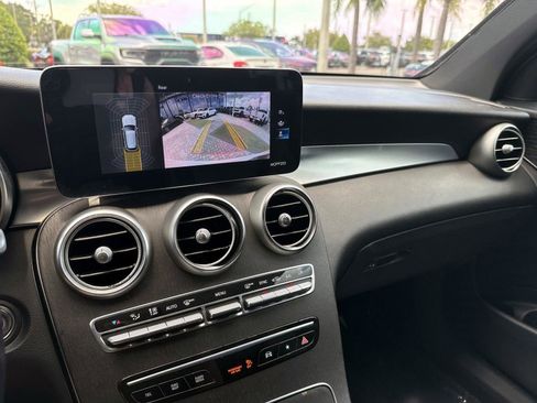 Certified 2021 Mercedes-Benz GLC 300 image 25