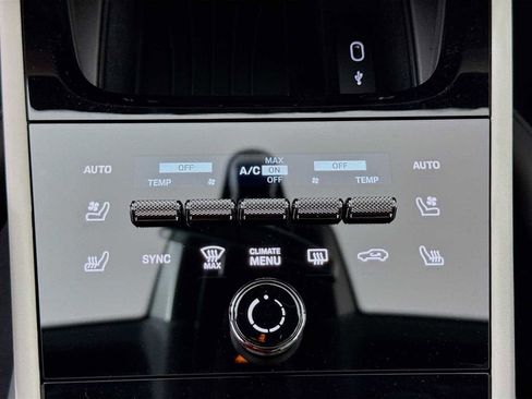 New 2026 Porsche Cayenne S image 13