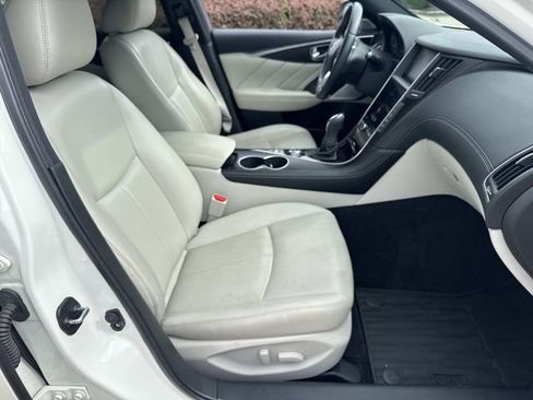 Used 2023 INFINITI Q50 Sensory RWD image 11