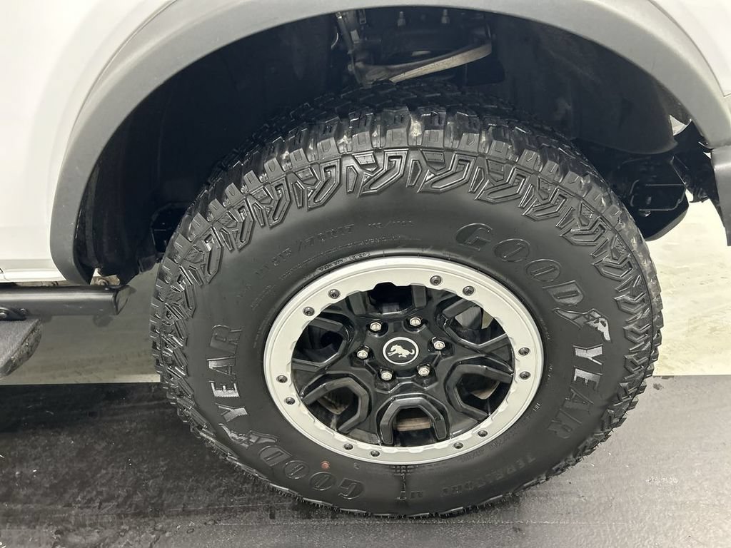 Used 2024 Ford Bronco Badlands AWD/4WD image 8
