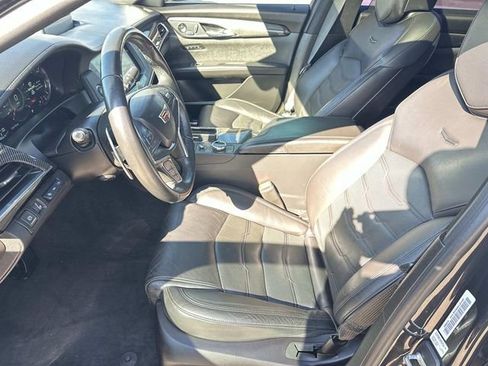 Used 2020 Cadillac CT6 V w/ LPO, Premium Carpet Package AWD/4WD image 19