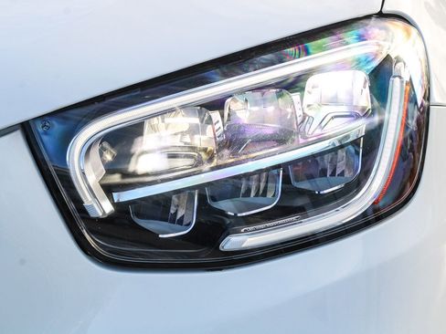 Certified 2022 Mercedes-Benz GLC 300 4MATIC image 5