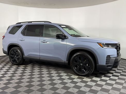 New 2026 Honda Pilot Black Edition image 5
