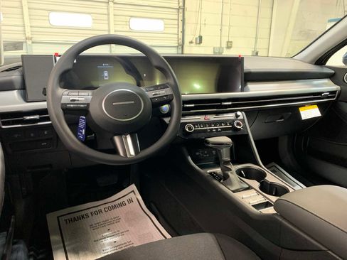 New 2026 Hyundai Sonata SE FWD image 4