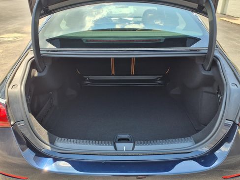 New 2026 Mercedes-Benz E 350 4MATIC Sedan image 10