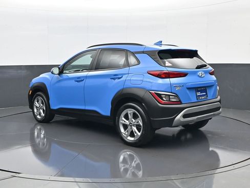 Certified 2022 Hyundai Kona SEL w/ Convenience Package image 7