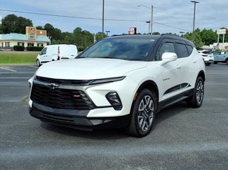 Used 2023 Chevrolet Blazer RS w/ Driver Confidence II Package FWD video 1