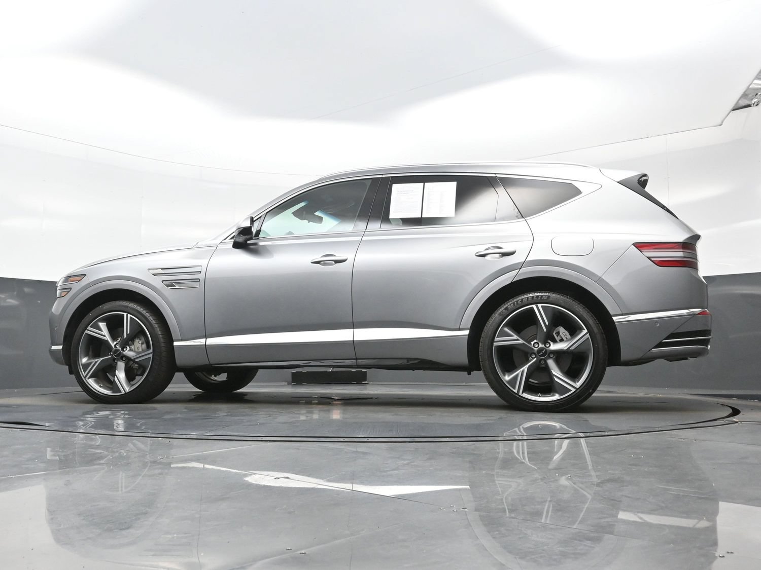 Used 2025 Genesis GV80 3.5T Prestige AWD/4WD image 29