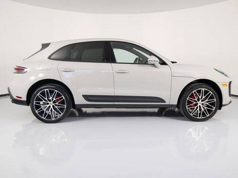 New 2026 Porsche Macan S image 8