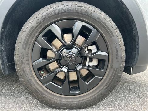 Used 2025 Kia Telluride AWD image 15