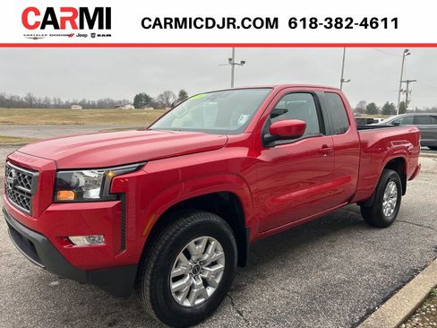 Used 2024 Nissan Frontier SV w/ SV Convenience Package image 3