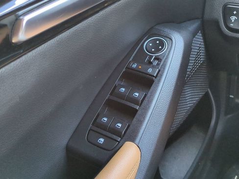Certified 2024 Kia Seltos EX FWD image 24
