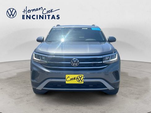Certified 2023 Volkswagen Atlas Cross Sport SE w/ Panoramic Sunroof Package FWD image 8