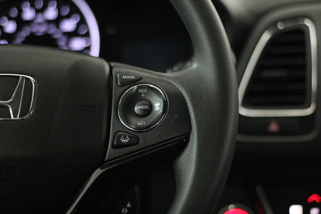 Used 2022 Honda HR-V EX image 14
