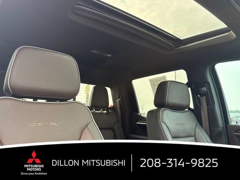 Used 2023 GMC Sierra 1500 Denali AWD/4WD image 18