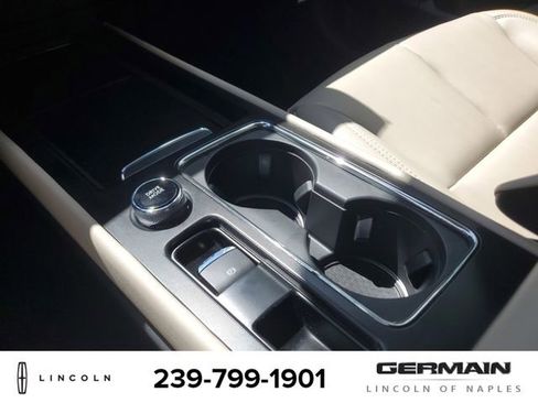 New 2025 Lincoln Corsair FWD image 33