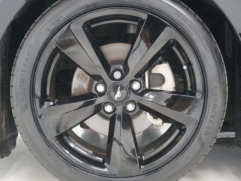 Used 2023 Ford Mustang Coupe w/ Equipment Group 101A RWD image 27