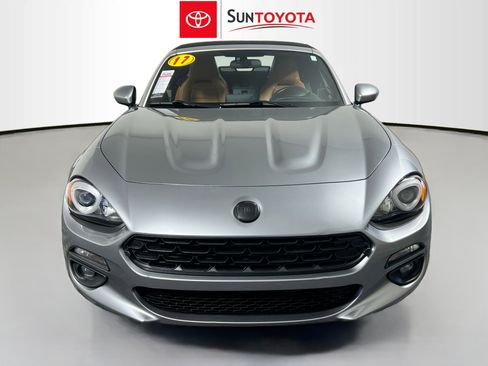 Used 2017 FIAT 124 Spider Lusso image 10