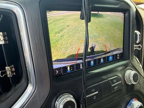 Used 2022 GMC Sierra 2500 Denali w/ Denali Ultimate Package AWD/4WD image 4