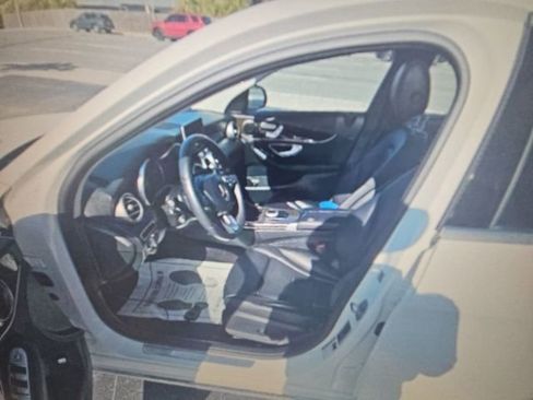 Used 2017 Mercedes-Benz C 300 4MATIC Sedan image 3