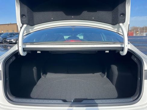 New 2026 Kia K4 LXS image 33