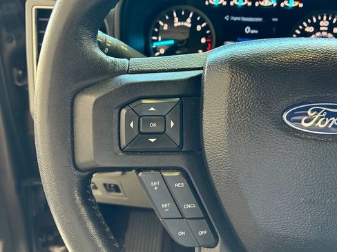 Used 2020 Ford F150 XLT w/ Equipment Group 302A Luxury AWD/4WD image 33