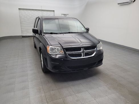 Used 2016 Dodge Grand Caravan SE w/ Quick Order Package 29E SE image 14