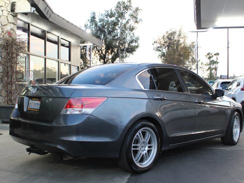 Used 2010 Honda Accord LX image 5