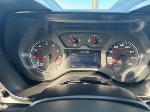 Used 2020 Chevrolet Camaro LT image 36