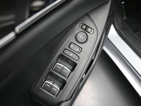 Certified 2018 Honda Accord Sport image 31