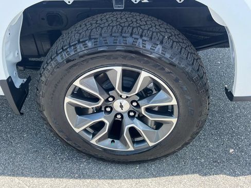Used 2024 Chevrolet Silverado 1500 RST w/ LPO, Dark Essentials Package AWD/4WD image 21