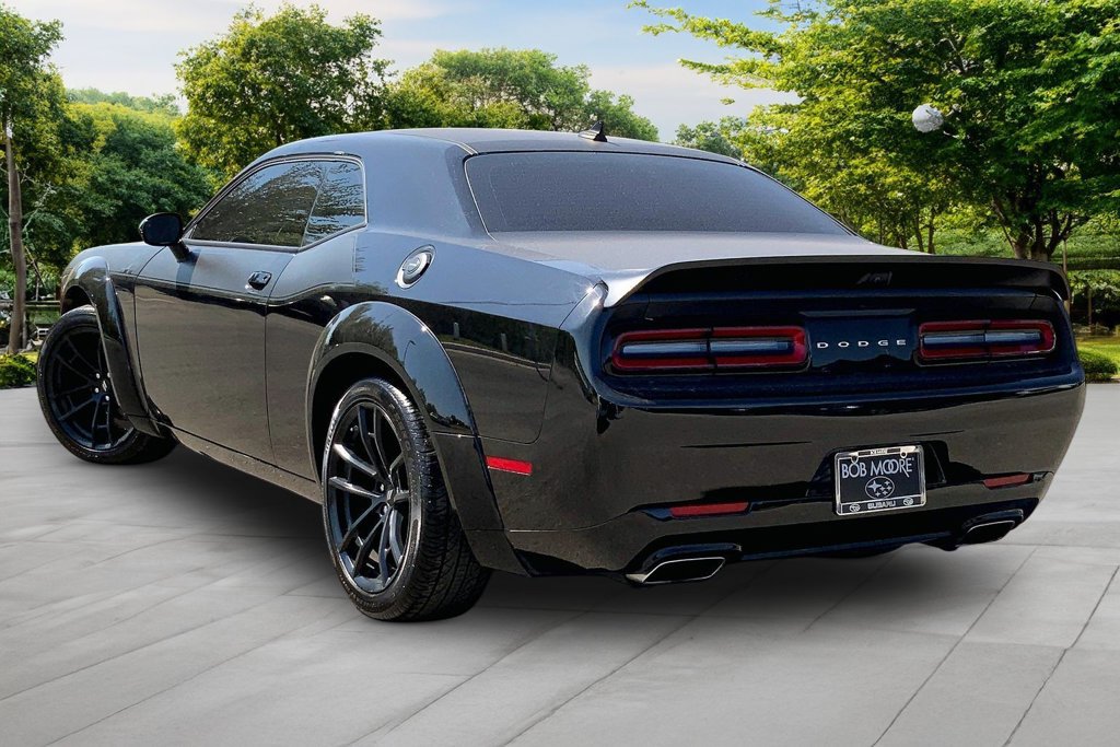 Used 2023 Dodge Challenger R/T Scat Pack w/ T/A Package RWD image 4