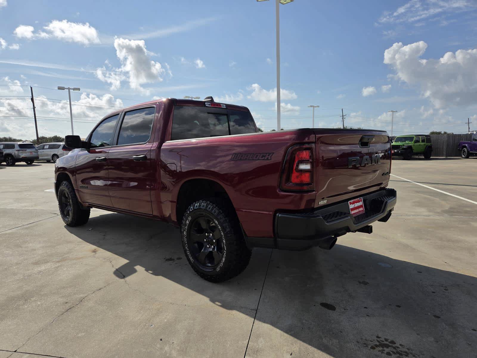 Used 2025 RAM 1500 Warlock AWD/4WD image 3