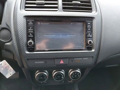 Used 2025 Mitsubishi Outlander Sport ES AWD/4WD image 18