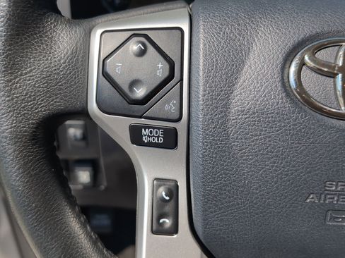 Used 2021 Toyota Tundra Limited w/ Limited Premium Package AWD/4WD image 19