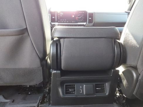 Used 2024 GMC Sierra 1500 Elevation w/ LPO, Elevation Black Package AWD/4WD image 29