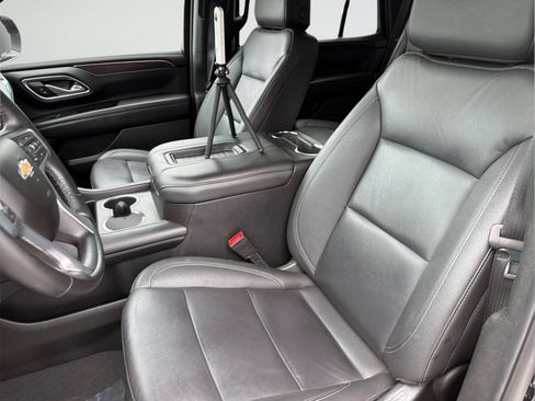 Used 2024 Chevrolet Tahoe LT AWD/4WD image 31