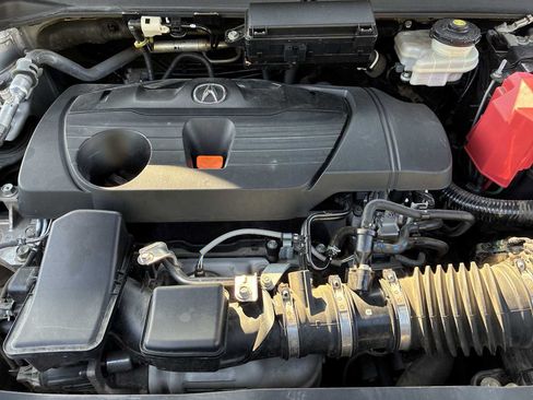 Used 2019 Acura RDX w/ Technology Package AWD/4WD image 18