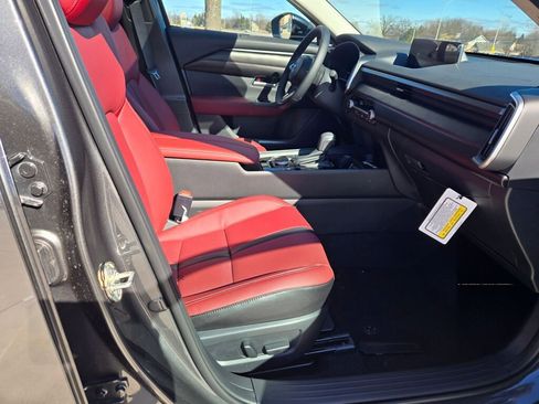 New 2026 MAZDA CX-50 AWD 2.5 Hybrid w/ Cargo Package image 4