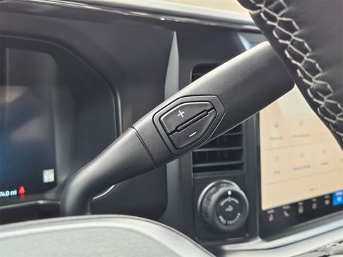 New 2026 Ford F350 Lariat w/ Black Appearance Package image 15