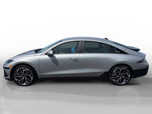 Certified 2023 Hyundai Ioniq 6 Limited RWD image 2