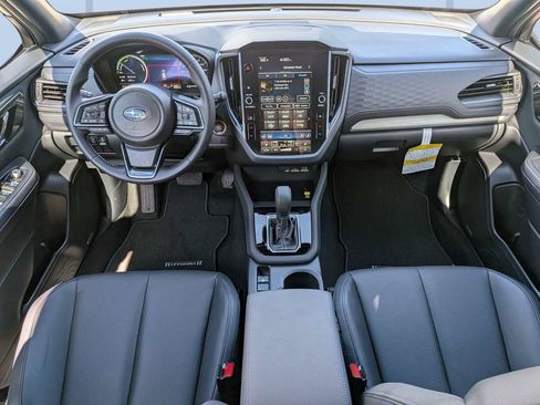 Certified 2025 Subaru Forester Limited w/ Protection Package (1PH) AWD/4WD image 18