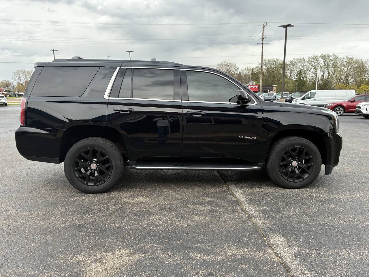 Used 2017 GMC Yukon SLE w/ SLE Value Package AWD/4WD image 17