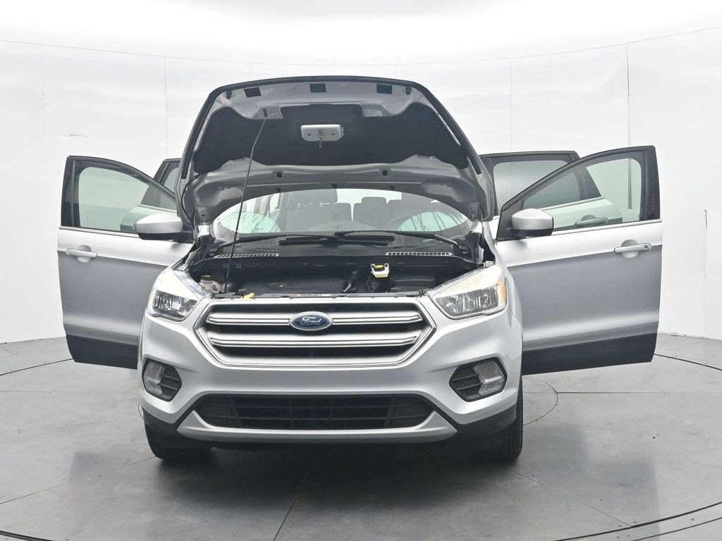 Used 2018 Ford Escape SE AWD/4WD image 48