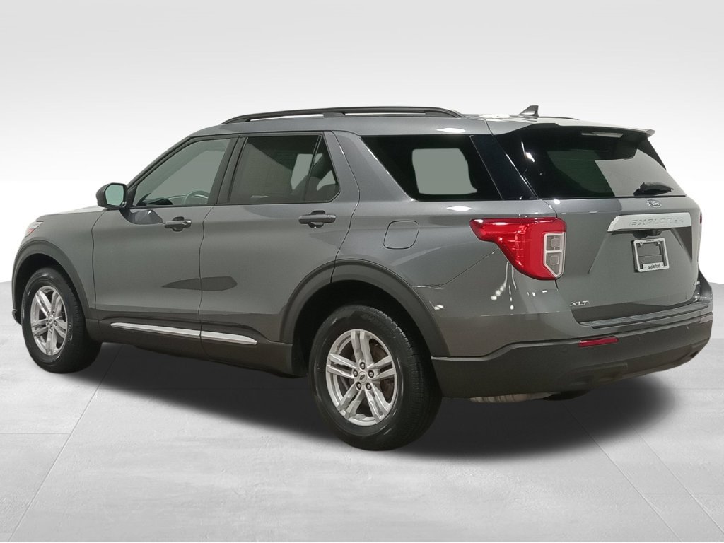 Certified 2022 Ford Explorer XLT AWD/4WD image 7