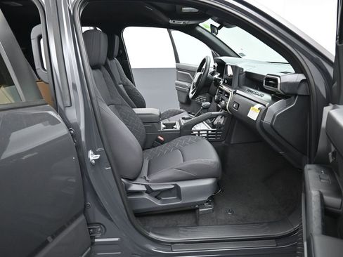 New 2026 Toyota Tacoma SR5 AWD/4WD image 14