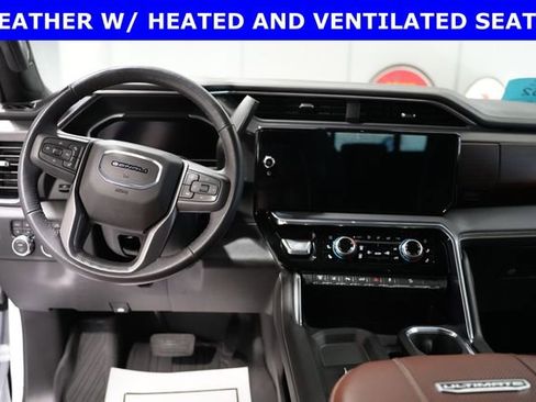 Used 2024 GMC Sierra 3500 Denali Ultimate image 2