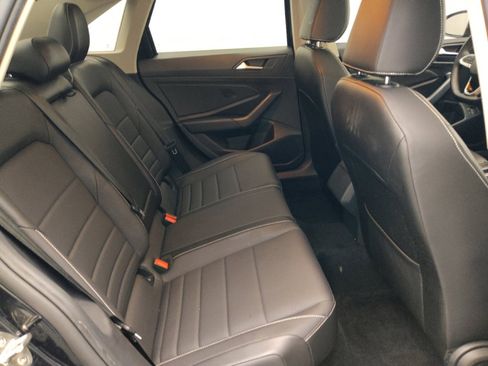 Used 2022 Volkswagen Jetta SE FWD image 19