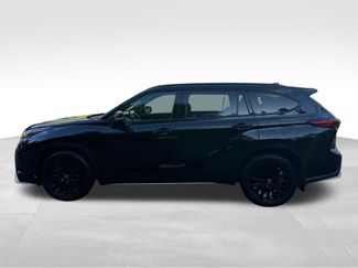 Used 2023 Toyota Highlander XSE AWD/4WD video 2